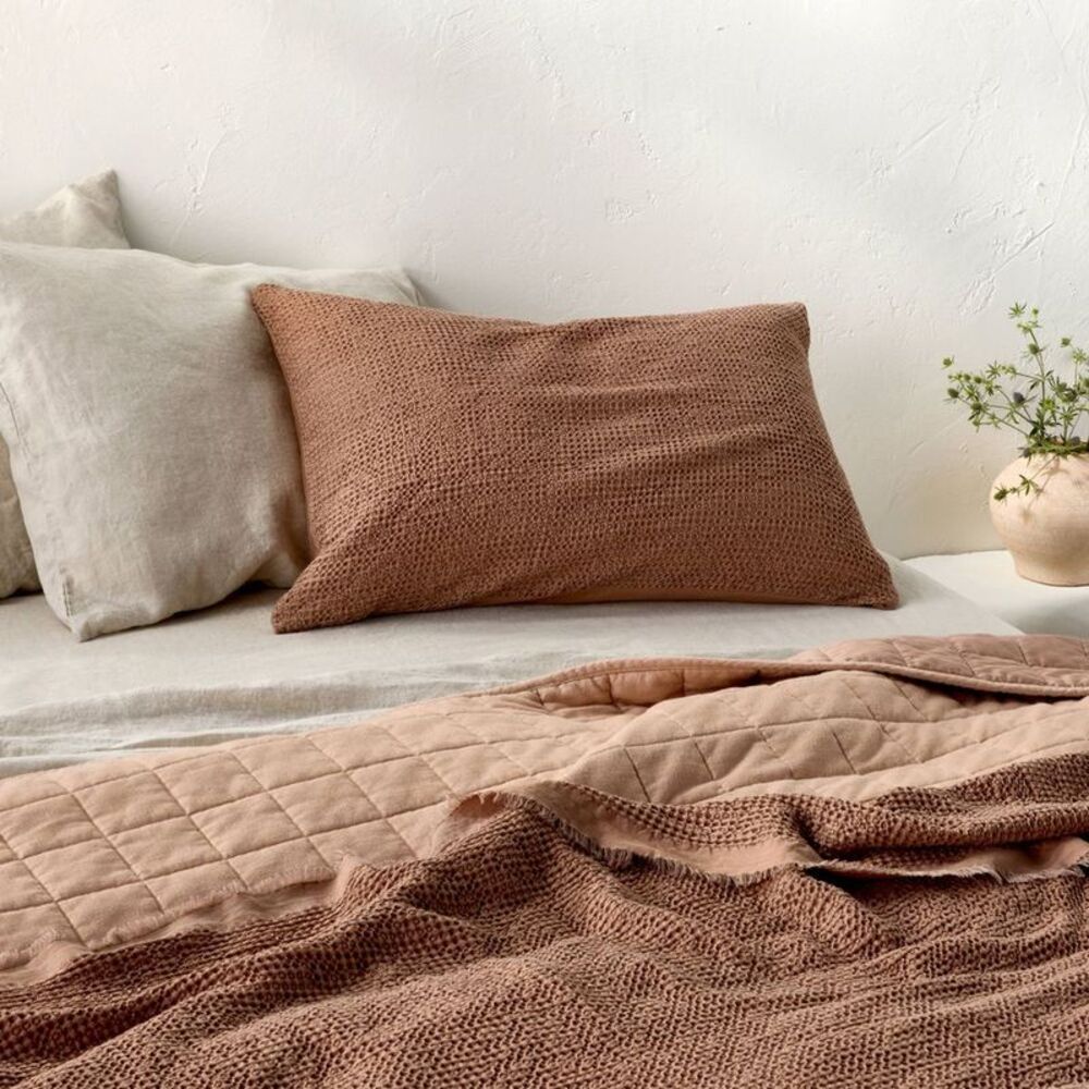 King Textured Waffle Pillow Sham Brown - Casaluna